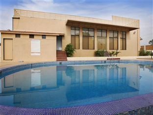 O2 Wellness Club Hotel Pune Bagian luar foto