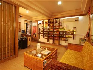 O2 Wellness Club Hotel Pune Bagian luar foto